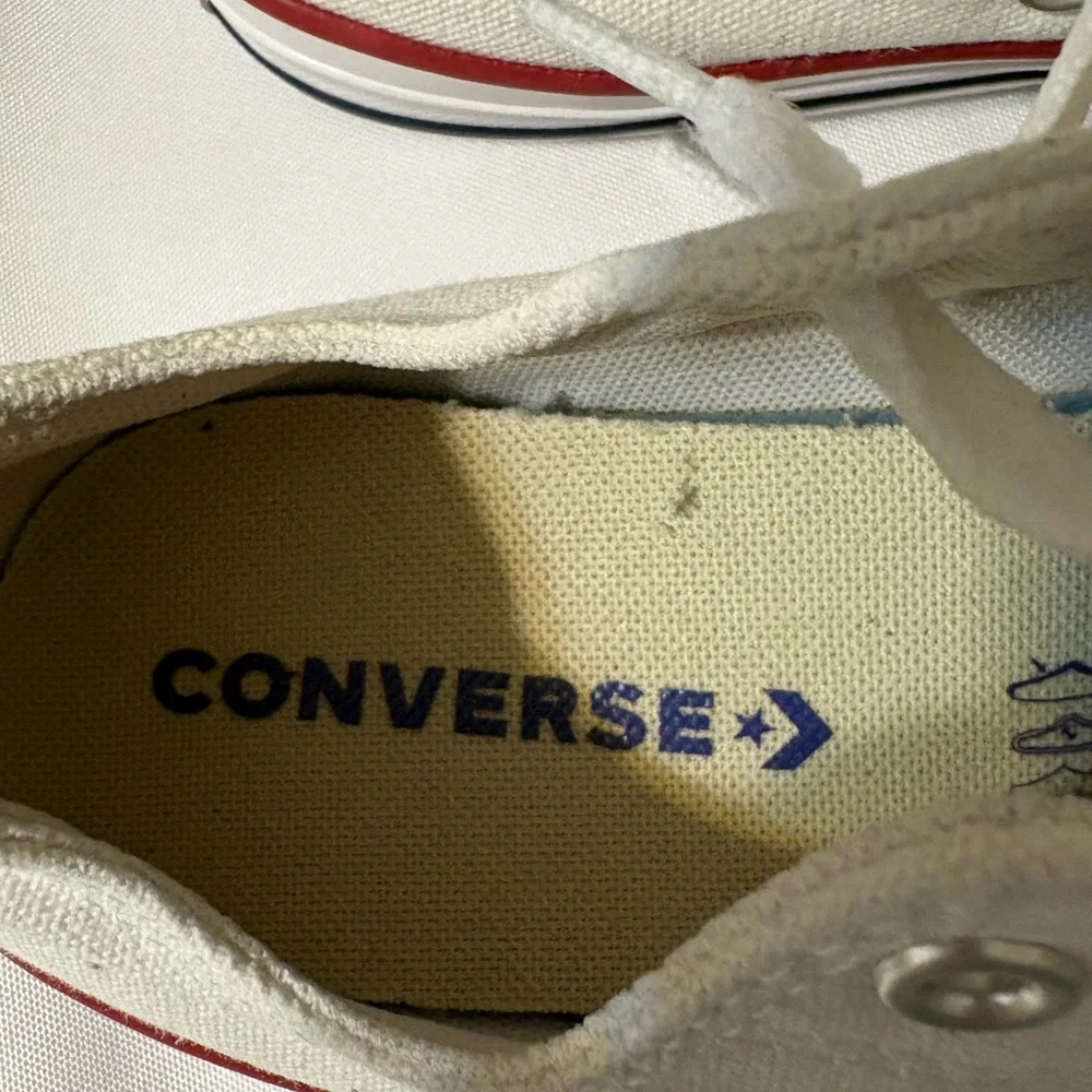 Converse All Star Sneakers Youth Size 3 tennis shoe white red trim low‎ top